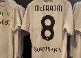 &quot;McFratm&quot;, la maglia speciale di McTominay spunta nello store SSC Napoli a Dimaro! | VIDEO CN24