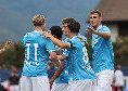 Napoli-Catanzaro, tutti gli scatti: dai gol di Raspadori-Lucca all'aura di De Bruyne, dai tifosi tra i boschi ai fuochi tricolore | FOTOGALLERY CN24