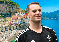 Neuer in vacanza a Praiano! &Egrave; in viaggio di nozze con sua moglie