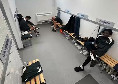 Bagno separato e isolamento: trattamento choc per Sterling rimasto al Chelsea