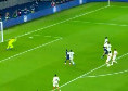 Sterzata e accelerazione: Kvaratskhelia firma uno splendido raddoppio sull'Atalanta | FOTO
