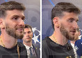 "Dicci qualcosa sull'Italia...". Kvaratskhelia intervistato dopo la Champions: "Forza Napoli!" | VIDEO