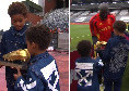 Lukaku premiato dai suoi figli con la Scarpa d'Oro: "&Egrave; un miracolo che io sia qui, devo ringraziare il dottor Maesschalck! Che emozione oggi, era il compleanno di mio padre" | FOTO