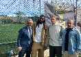 Sorpresa Anguissa e De Bruyne, ospiti della scuola calcio Real Casarea | VIDEO CN24