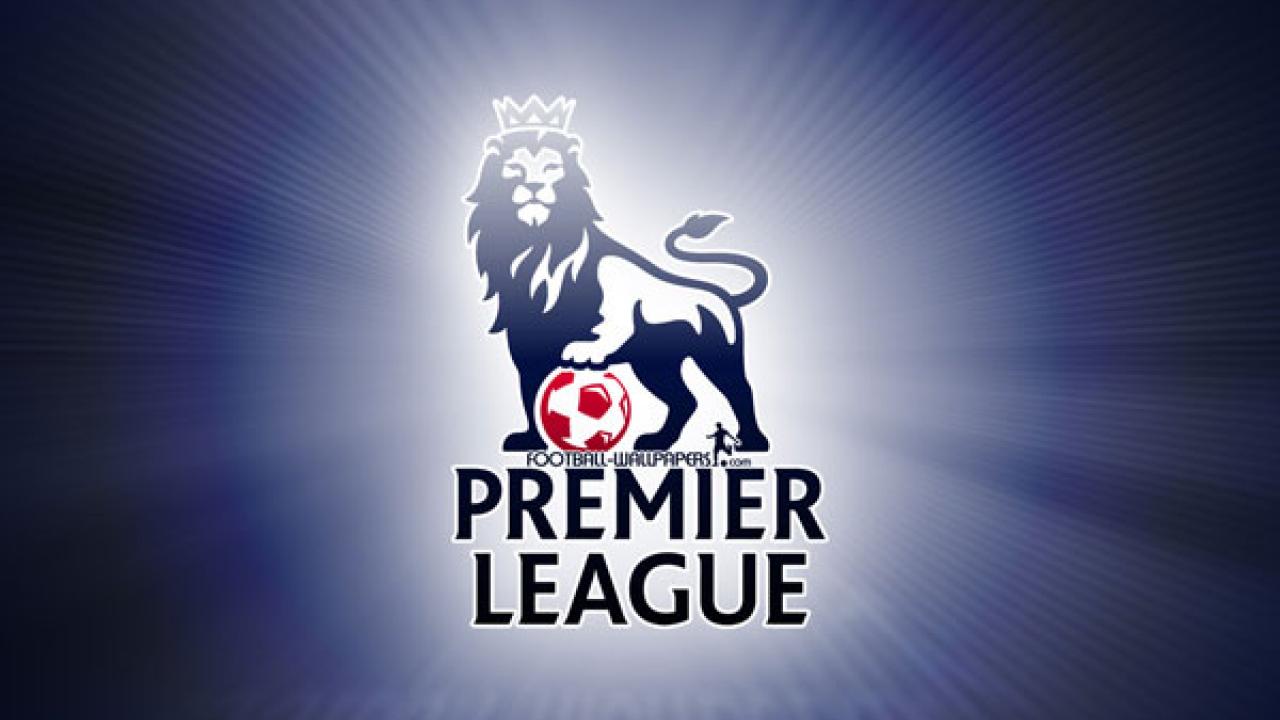 Un ex calciatore della Premier e della nazionale inglese &egrave; stato arrestato all'aeroporto a Londra: il motivo