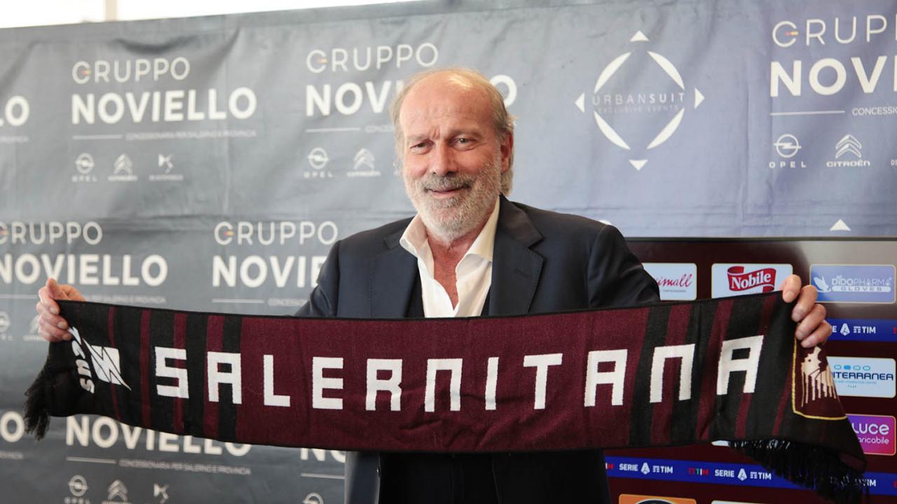Sabatini: "Il Napoli ha il pi&ugrave; grande trequartista italiano. Cosa penso dell'autocandidatura di Conte come Ct"