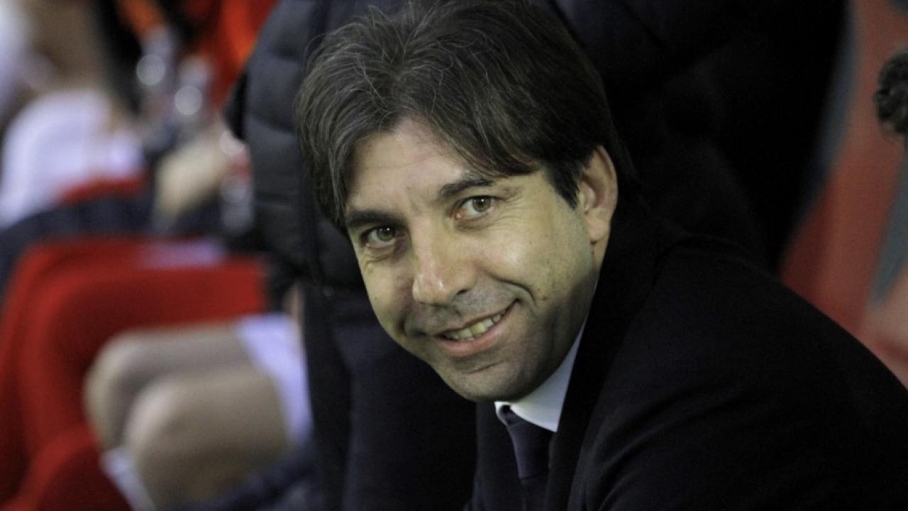 Lecce, Trinchera: "Falcone uno dei migliori portieri di Serie A, nessuno si &egrave; fatto avanti per lui"