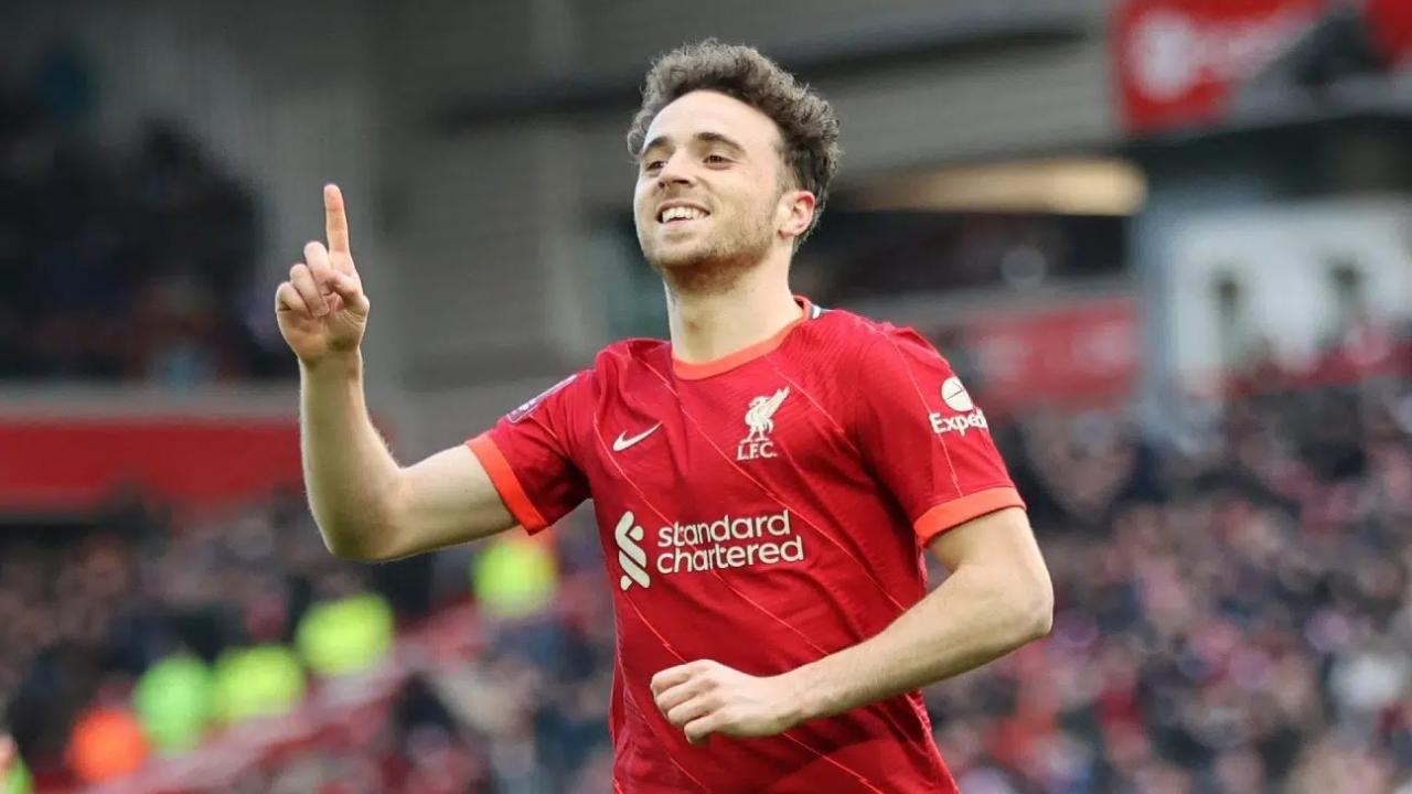 Liverpool FC retire number 20 shirt in memory of Diogo Jota