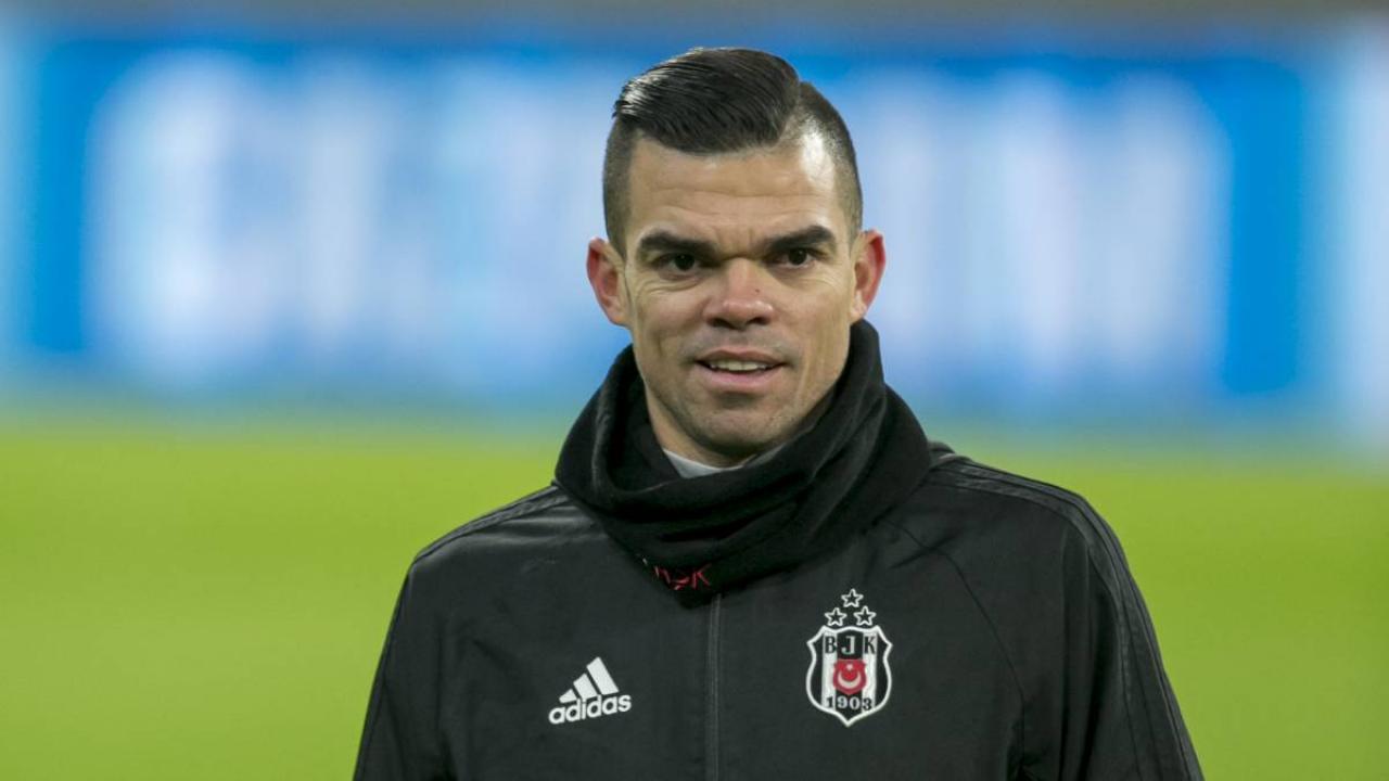 UFFICIALE - Pepe si ritira dal calcio giocato