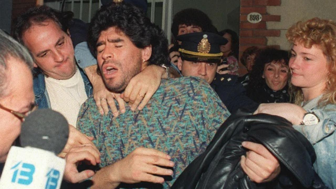 Altamura: "Addio di Maradona a Napoli una pagina amara, faccio un appello alla gente"
