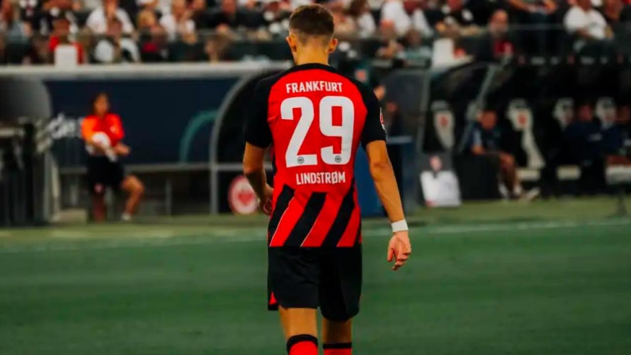 Eintracht, il dirigente Reschke: "Inaccettabile il 'no' della Uefa! Servono regole uguali per tutti"