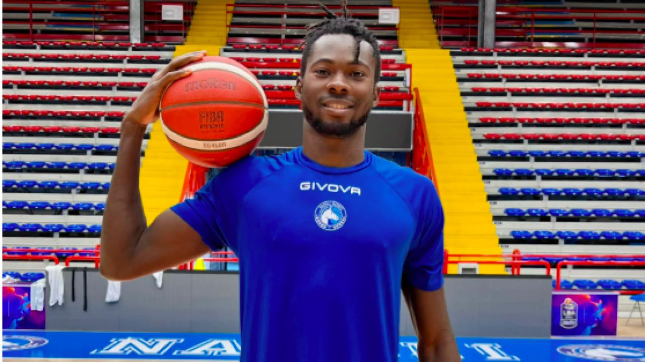 UFFICIALE - Napoli Basket, risolto il contratto con Moussa Bamba