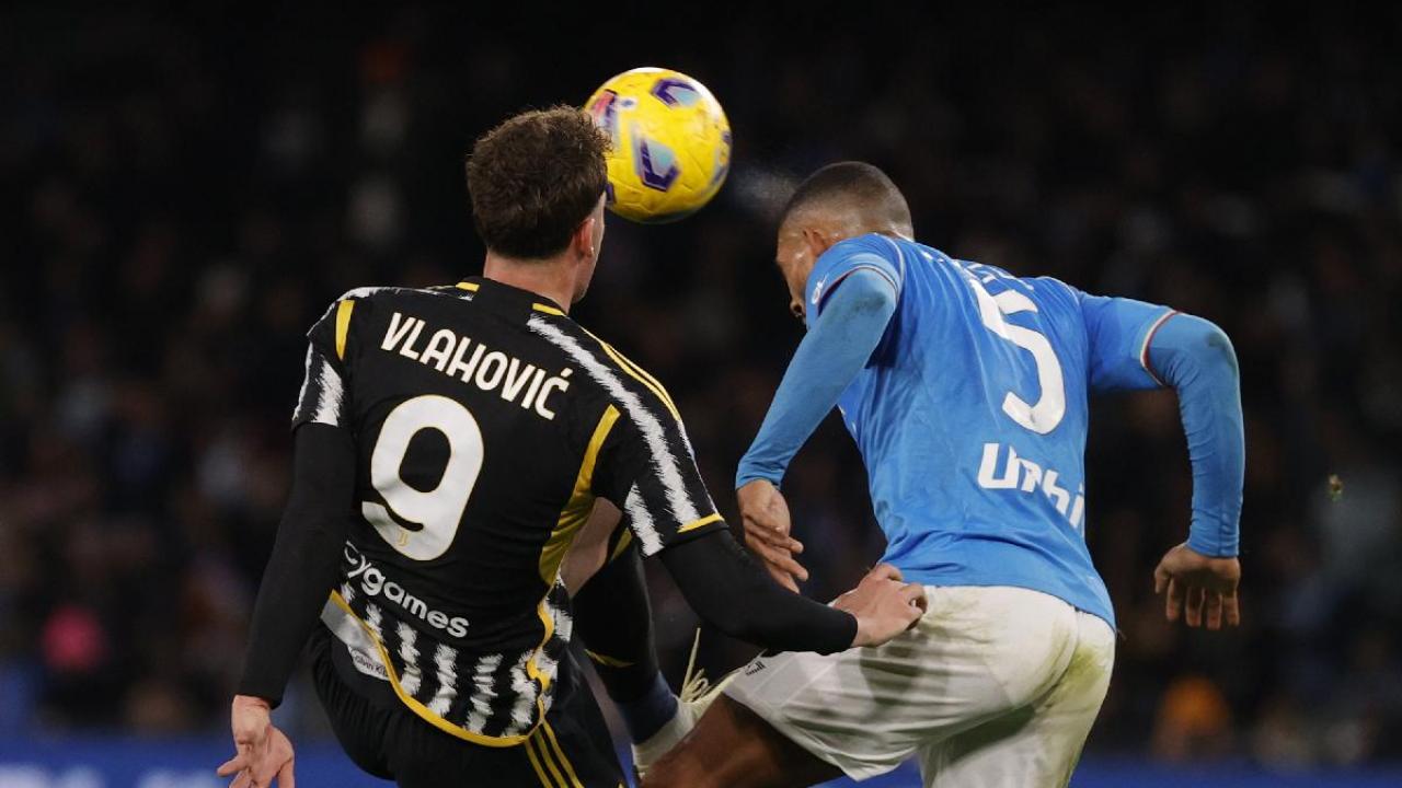 Sky - Vlahovic lascer&agrave; la Juventus a parametro zero! Impossibile un accordo per il rinnovo