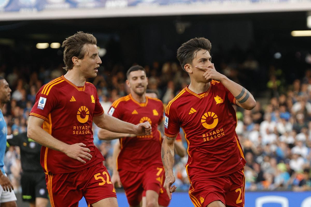 Gazzetta, Balzani: "Dybala sar&agrave; titolare contro il Napoli, Gasperini lo metterebbe anche al 50%! La Roma spera di recuperare anche Kone"