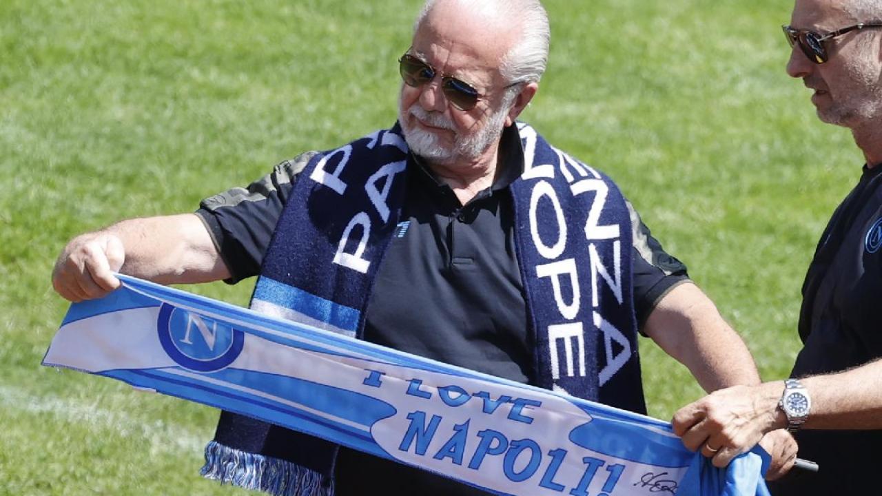 Calciomercato Napoli, Repubblica annuncia: in arrivo un doppio colpo super, i nomi