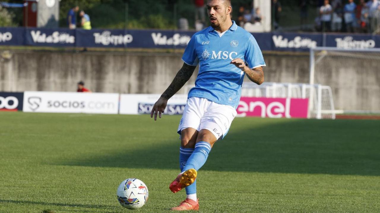 ULTIM'ORA - Sky annuncia: Gaetano lascia Napoli! Duello tra due club di A