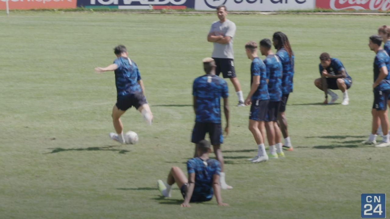Allenamento Napoli: schemi su palla inattiva e tiri dalla distanza, ecco gli highlights | VIDEO