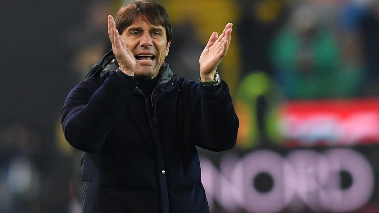 Conte Non Stravede Per Un Difensore Che Sta Trattando Il Napoli