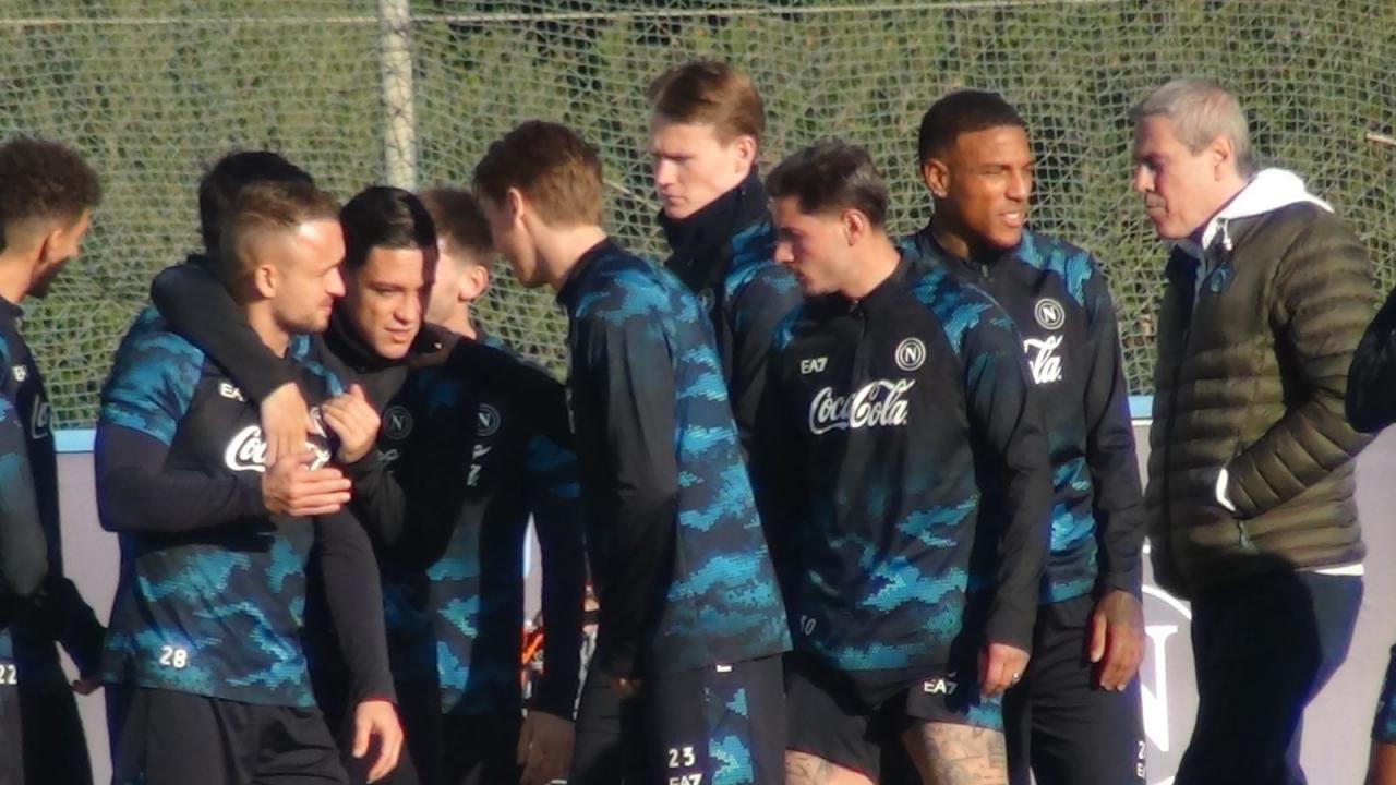 Napoli-Bologna, c'&egrave; un nome al centro delle trattative tra i due club