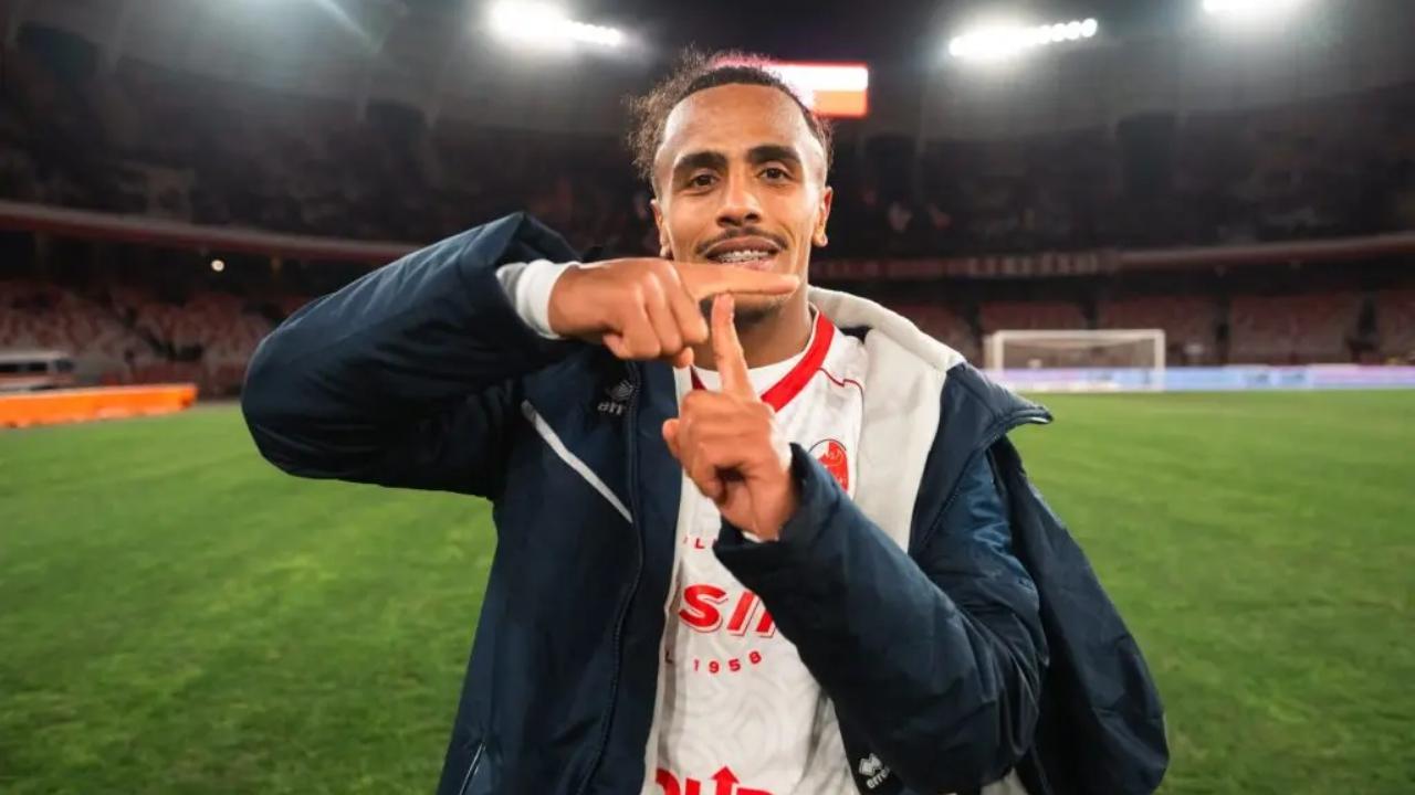 Accostato al Napoli, due club di A su Dorval: l'esterno lascer&agrave; Bari dopo il mancato addio di gennaio