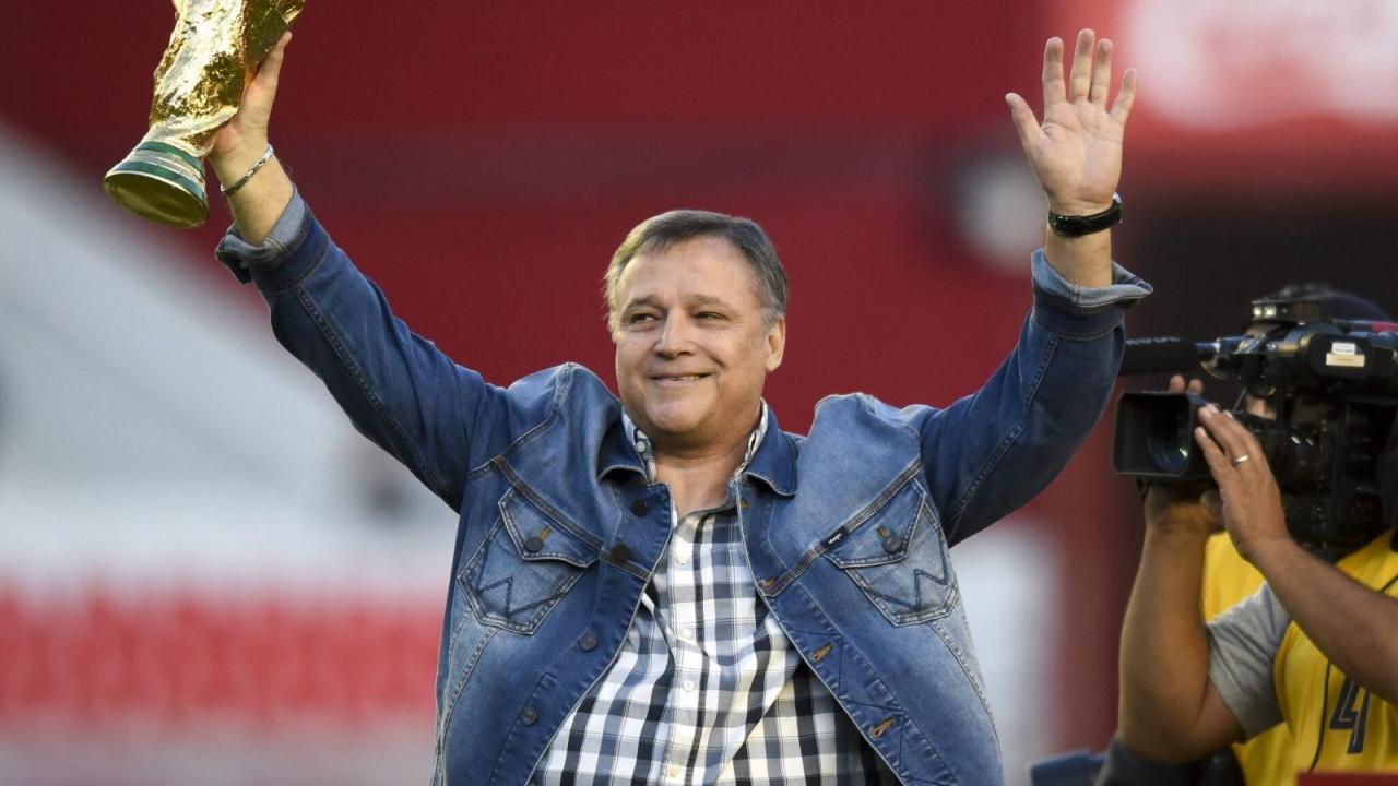 Bertoni sorprende: &ldquo;C'&egrave; una sola squadra davvero pi&ugrave; forte. Vergara? Non so se pu&ograve; assomigliarmi"