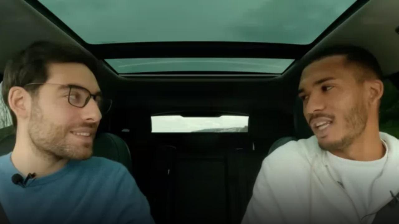 Juan Jesus: "Vi racconto la mia storia, il Napoli mi voleva 15 anni fa! Qui è come una famiglia. Il più forte al mondo? Non è Maradona perché..."