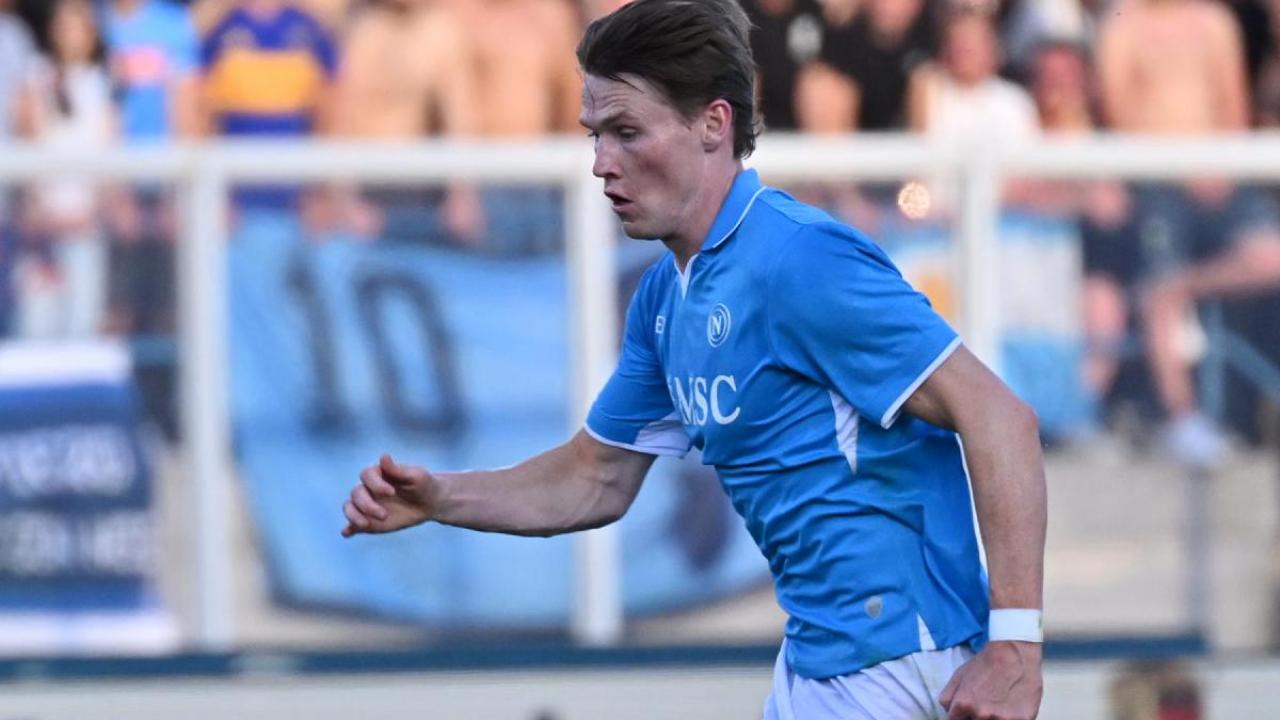 Manchester United, l'ex Solskjaer: "Come si pu&ograve; vendere uno come McTominay: &egrave; una cosa che non capisco"