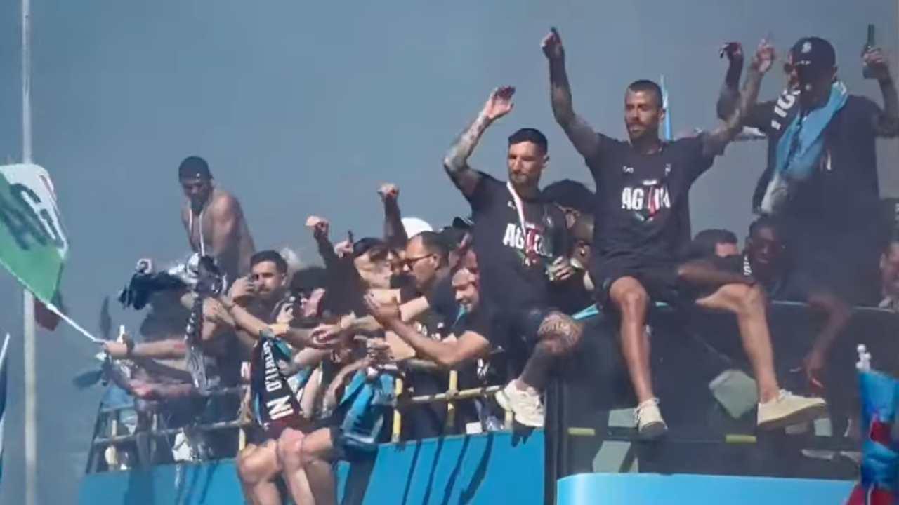 Festa scudetto Napoli, CdM - Gommoni noleggiati anche per 1.800 euro per vedere l'arrivo degli azzurri
