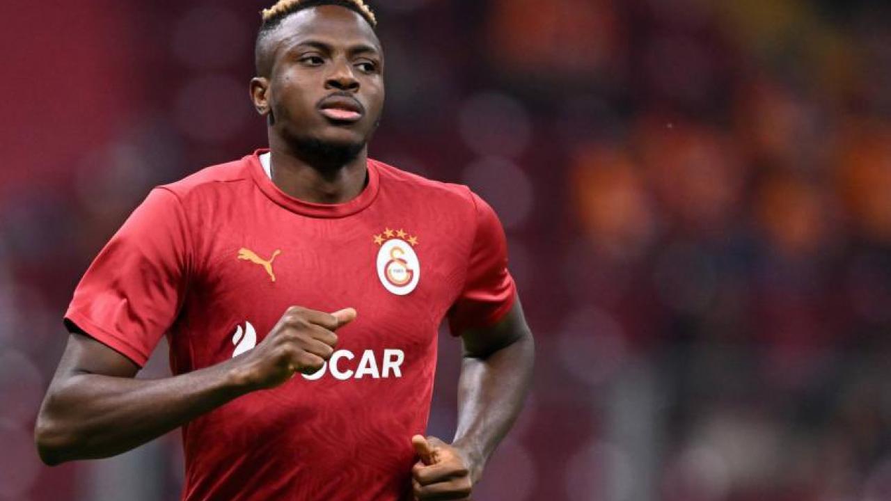 Sky - Osimhen può restare al Napoli? Ecco come stanno le cose