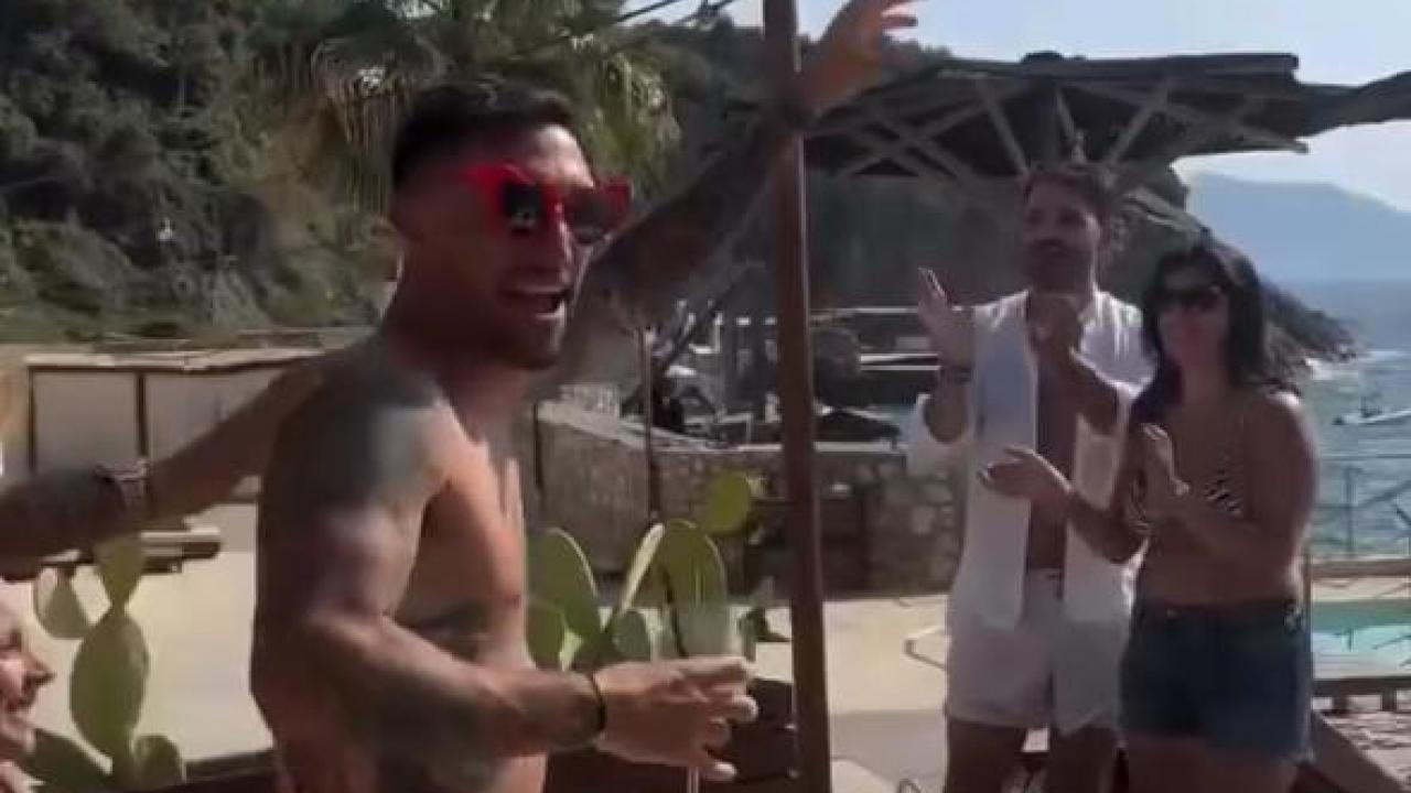 Politano, Spinazzola e Mazzocchi scatenati sulle note di "Pedro" | VIDEO