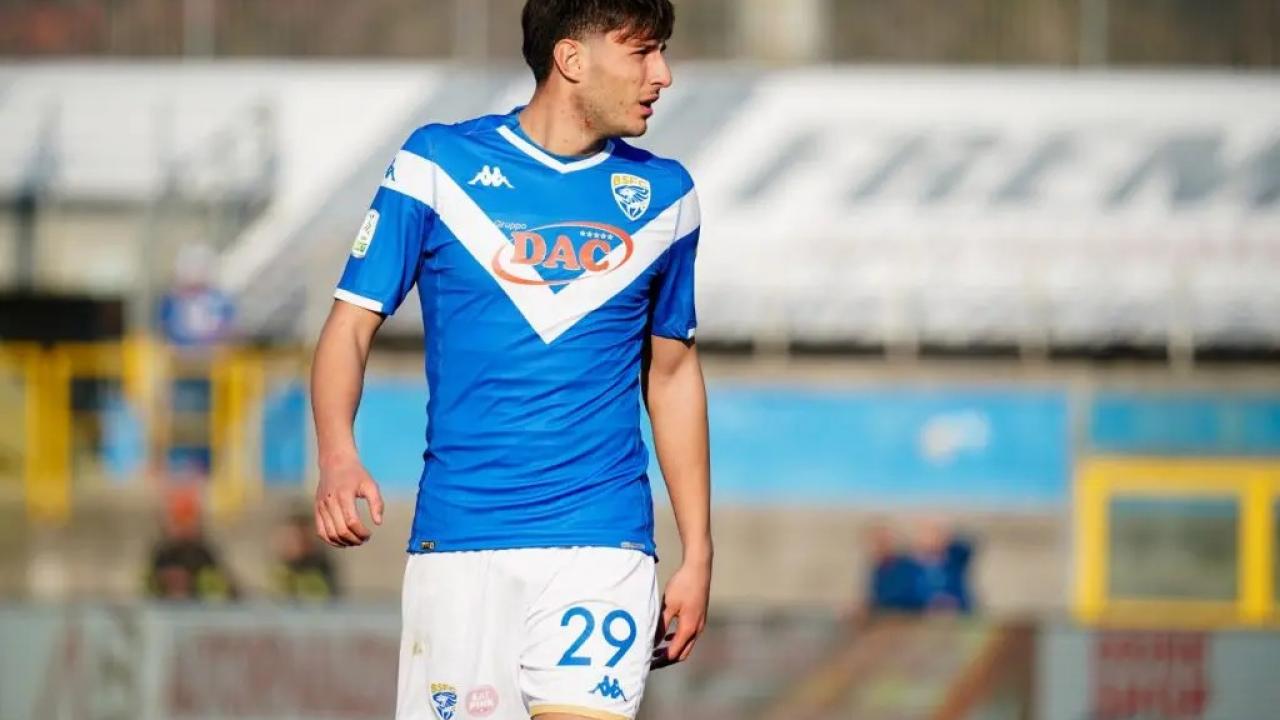 Sky - Gennaro Borrelli &egrave; vicino al Napoli: ecco la strategia degli azzurri, arriva a parametro zero