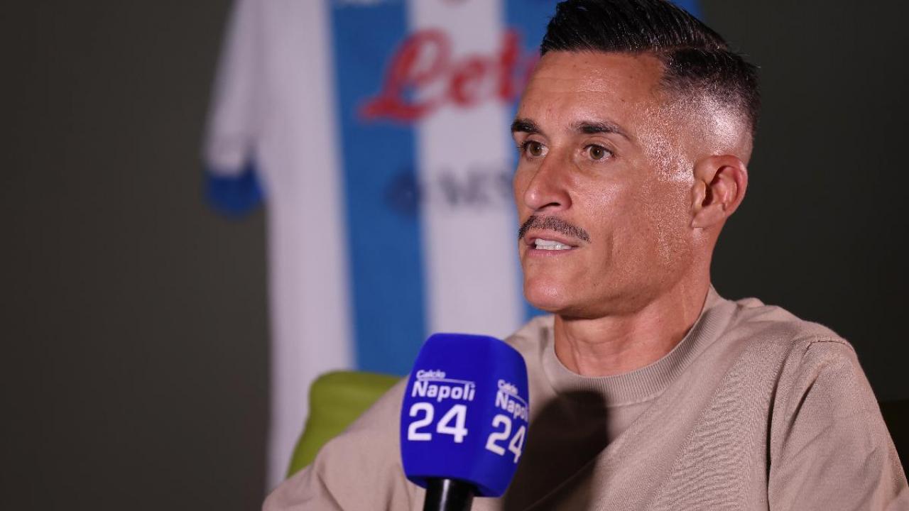Amichevole Napoli Legends, il 26 maggio al Maradona ci sar&agrave; anche Callejon: "Torno dalla mia gente!" | FOTO