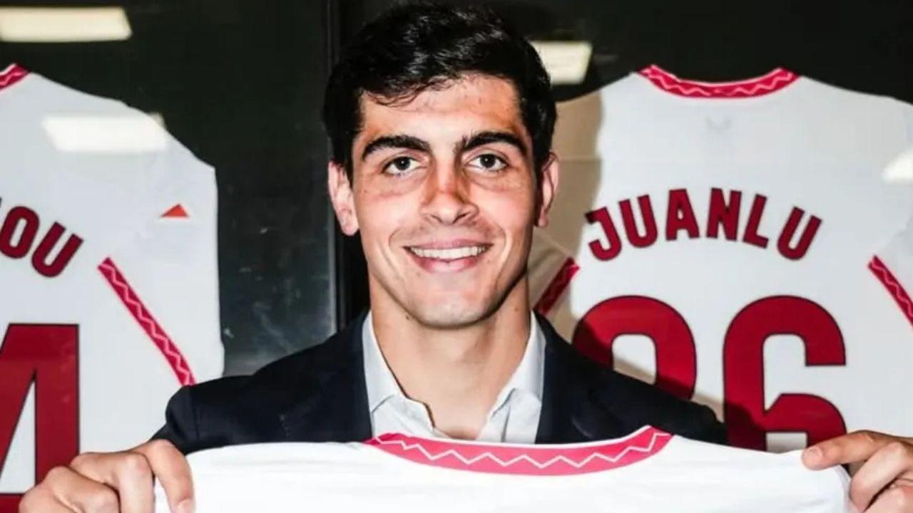 Ultim'ora Sky: nuovi contatti Napoli-Siviglia per Juanlu, ora si tratta sulla percentuale di rivendita!