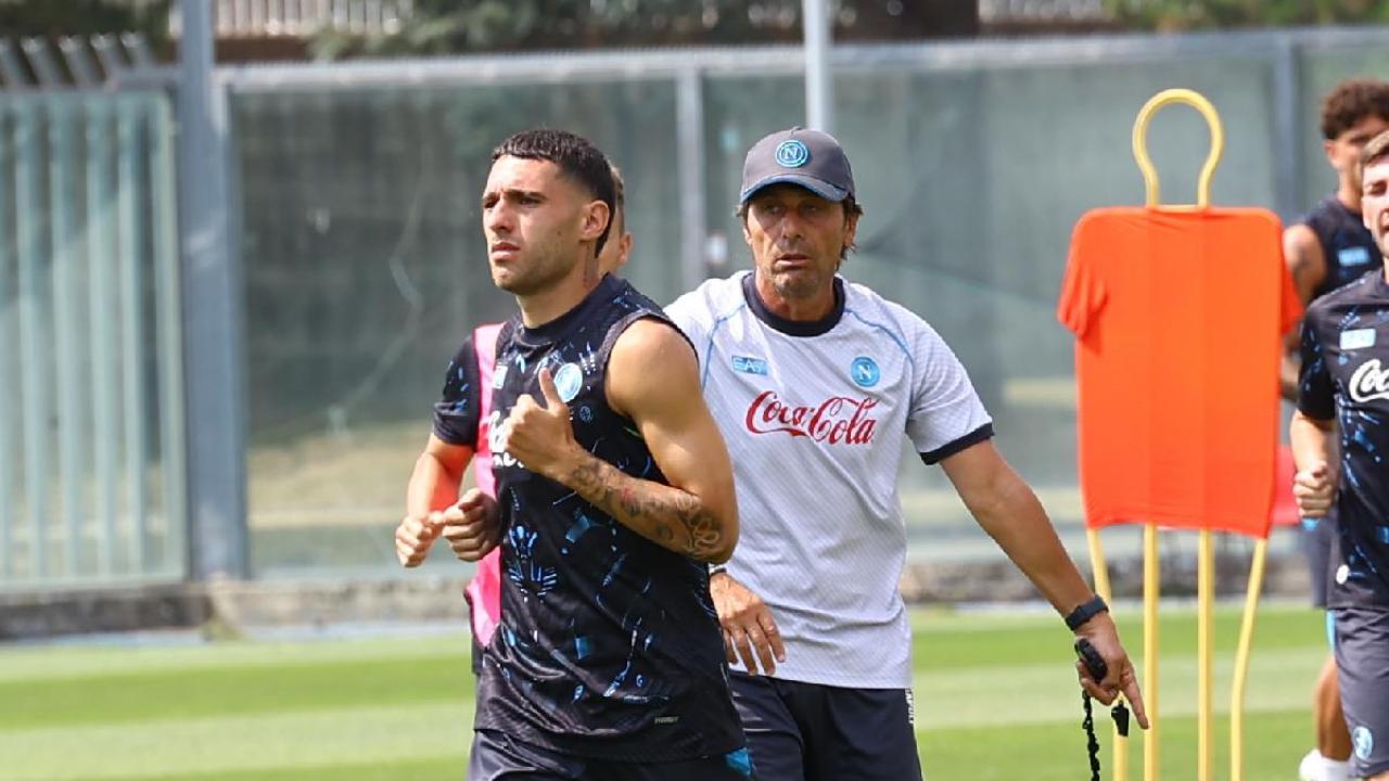 TMW - Luis Hasa in mostra con la Carrarese e il Napoli osserva