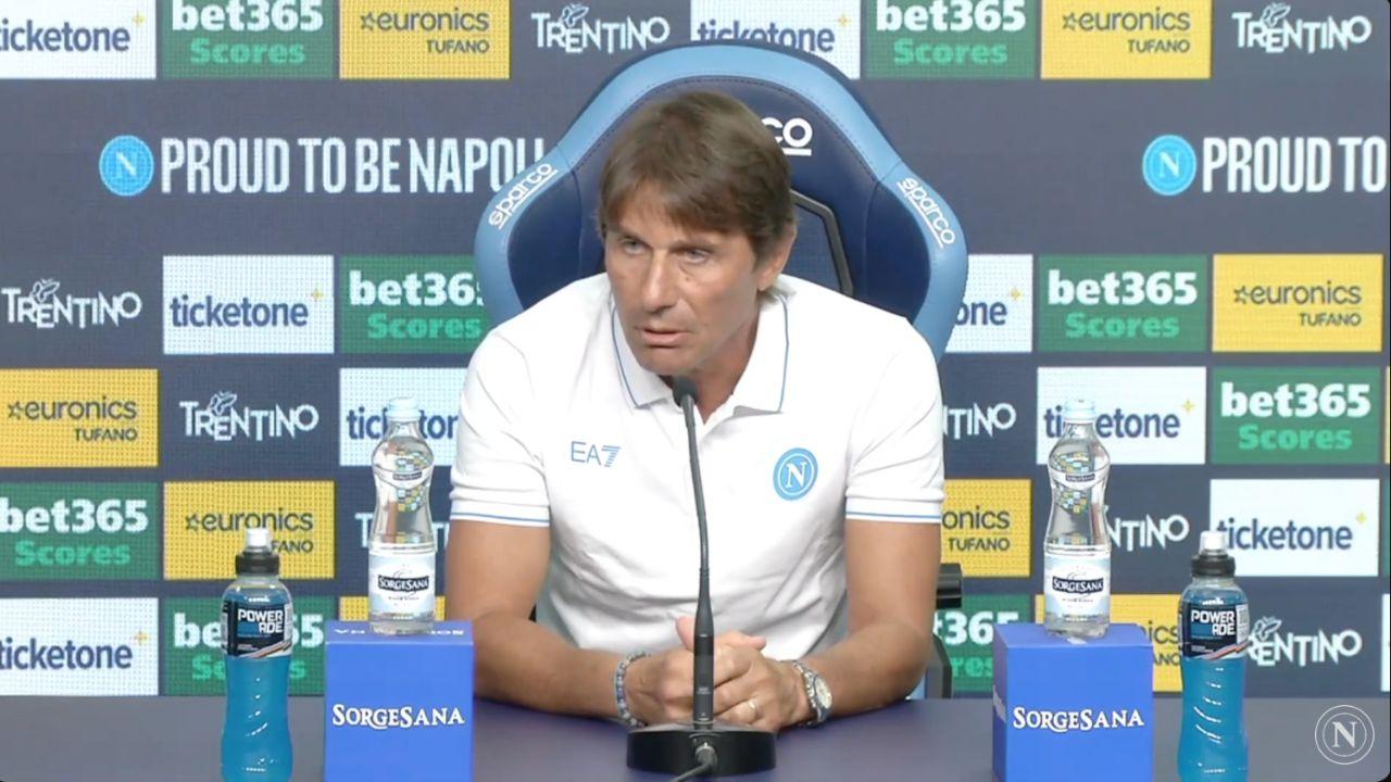 Conte sorpreso in conferenza: &ldquo;Non sapevo di questa notizia&hellip;"