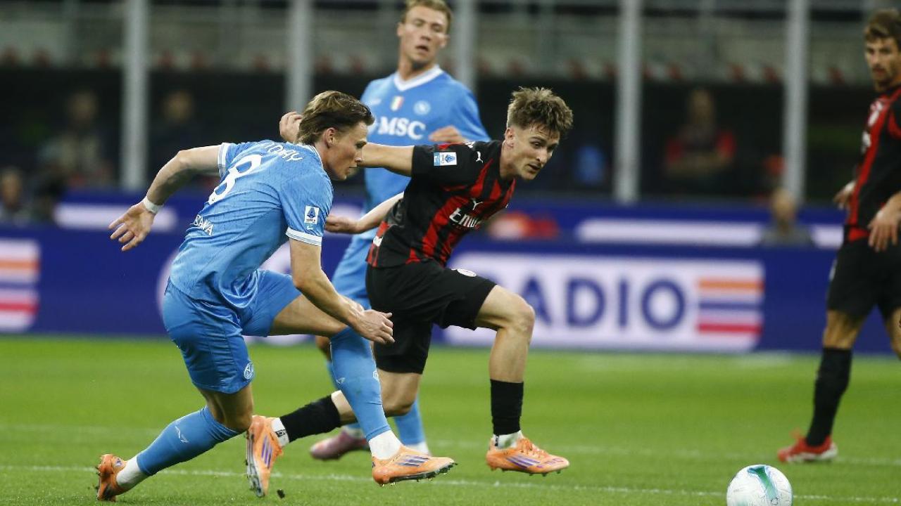 Il curioso faccia a faccia Spinazzola-Saelemaekers: l'azzurro a dicembre si &egrave; preso una 'vendetta'