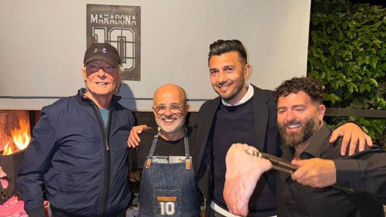 Masterclass in Argentina, Vincenzo Capuano in posa con un ex Napoli | FOTO