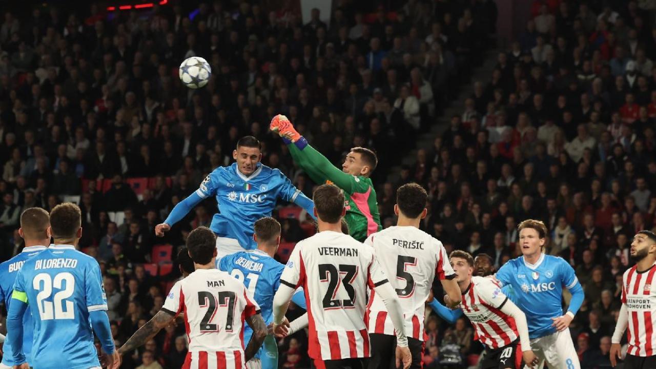 Kovar è il nome nuovo per il Napoli! Il portiere ha già affrontato gli azzurri, i dettagli