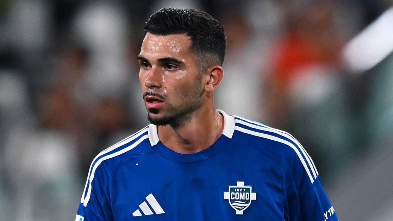 Calciomercato Napoli, il Como respinge l'assalto a Da Cunha e lo premia col rinnovo