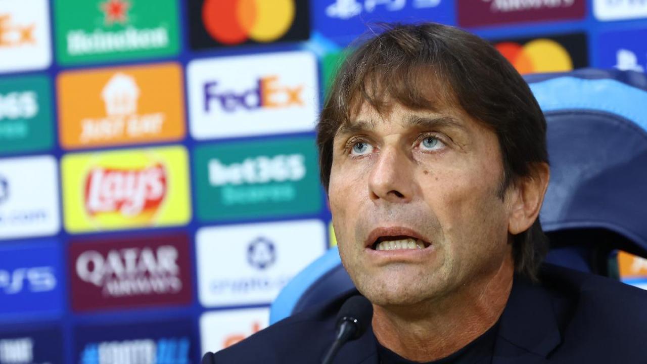Conte: "Abbiamo un calciatore che pu&ograve; giocare ovunque"