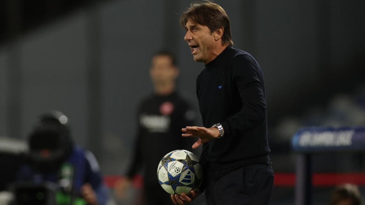 Lucarelli: "Il Napoli non compra bidoni! So una cosa su Conte..."