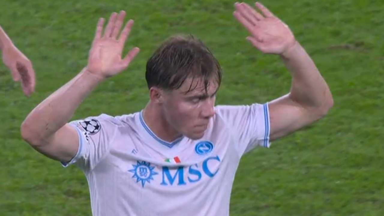 Retroscena Il Mattino - Ecco cos'ha fatto Conte con Hojlund dopo il rigore sbagliato in Champions