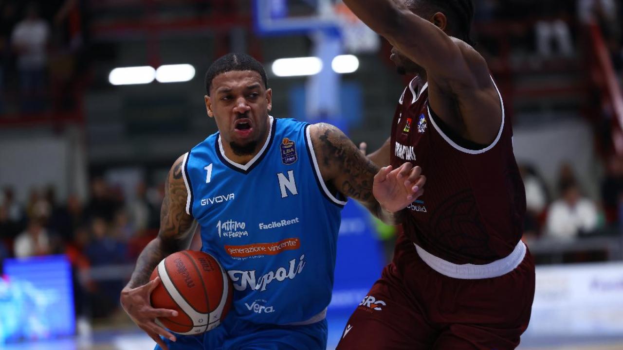 Napoli Basket, Flagg: "Ecco come coach Magro mi ha convinto a venire qui. I napoletani? C'&egrave; una barriera linguistica, ma nessuno &egrave; stato scortese con me!"