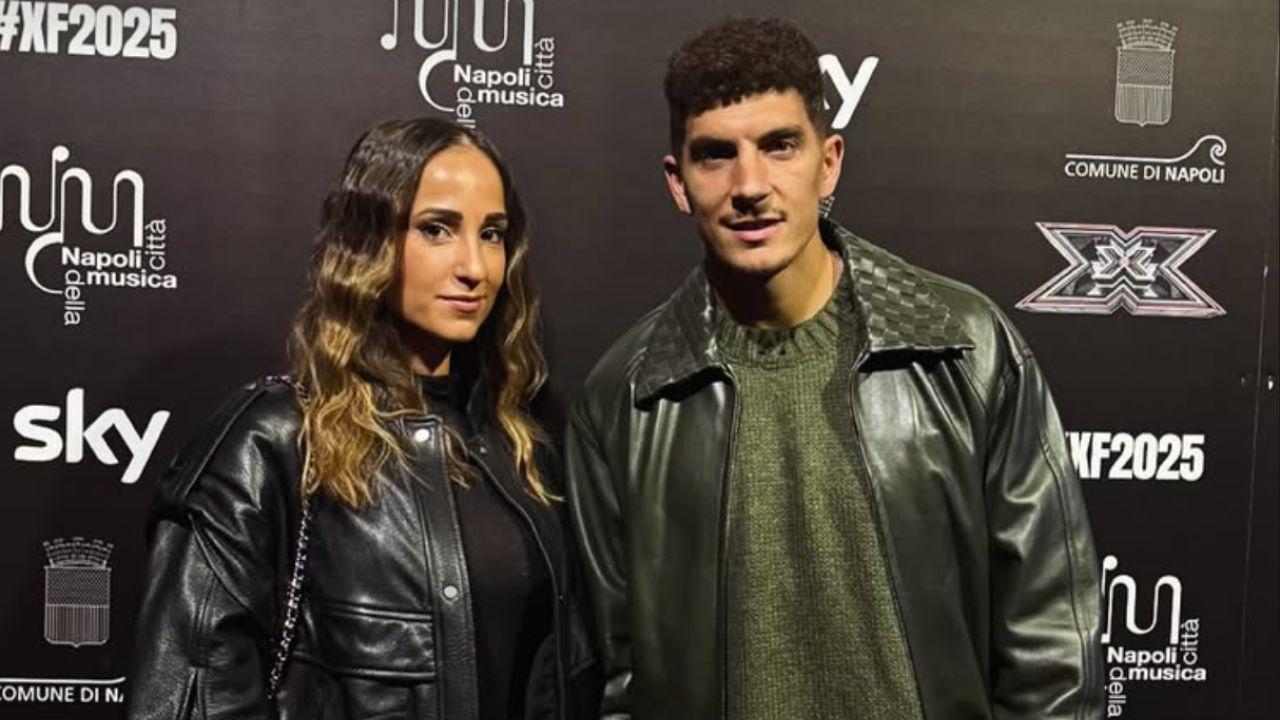 C'&egrave; anche Di Lorenzo in Piazza del Plebiscito per la finale di X-Factor a Napoli | FOTO