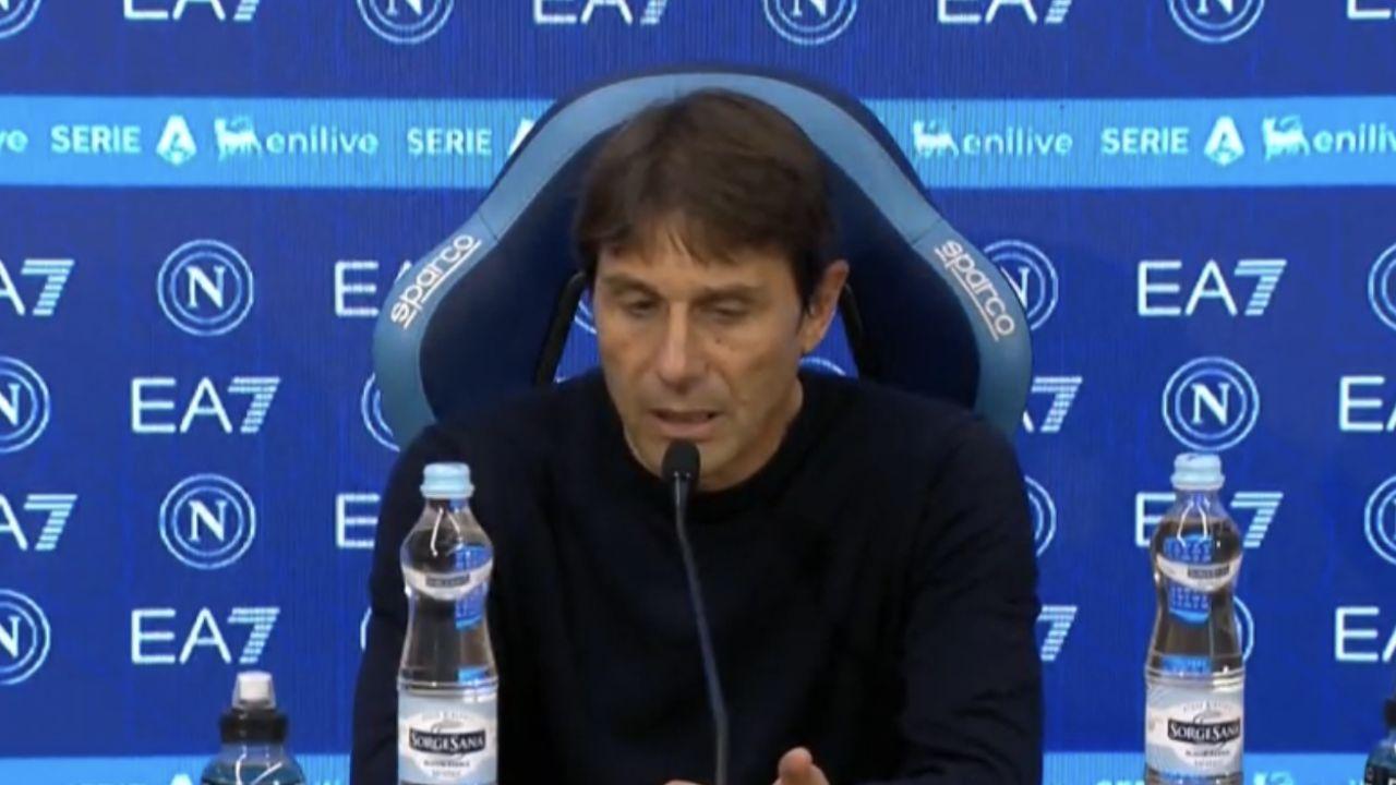 Conte in conferenza: "Io ed i ragazzi pronti a buttarci nel fuoco: sarà difficile giocarci contro. Si chiude un anno straordinario. Infortunati? Le ultime su Lukaku, De Bruyne, Anguissa e Spinazzola"