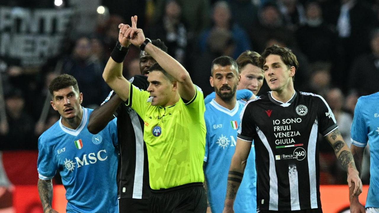 Udinese-Napoli, 4 in pagella a Sozza: grazia Zaniolo, non fischia falli e concede pochissimo recupero