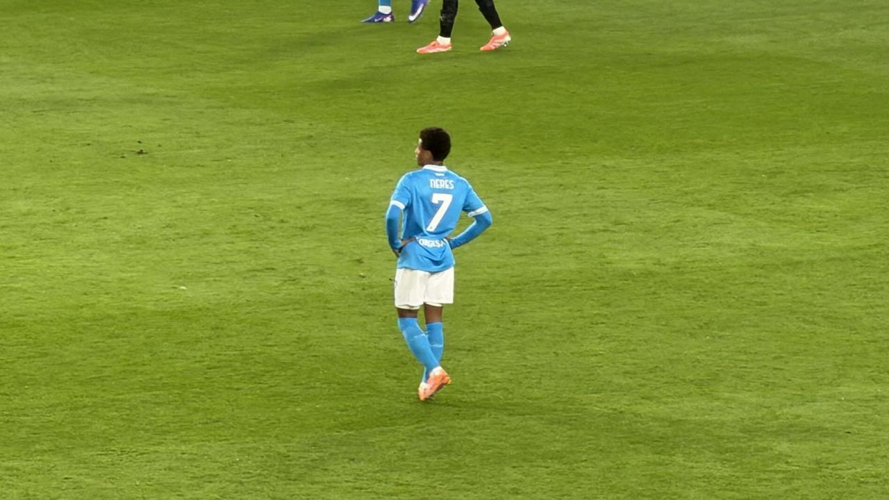 Siamo entrati nei giorni di Neres, da oggi inizia un'altra corsa nella quale lui ed il Napoli vogliono essere protagonisti fino in fondo