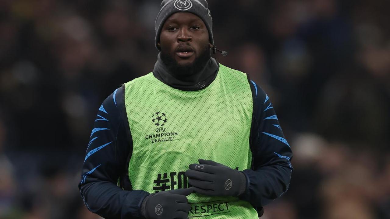 Fabrizio Romano: "Lukaku sempre più lontano da Napoli, si cerca la migliore sistemazione"