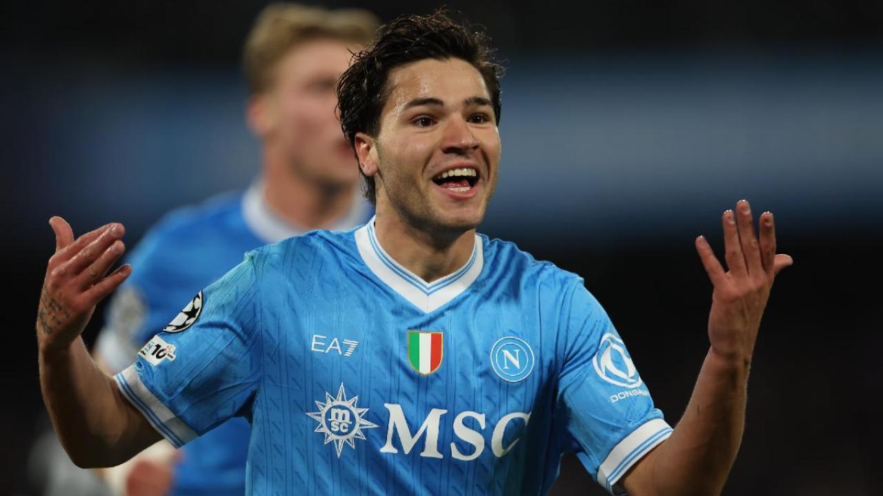 Vergara, lo scopritore: "A nove anni al Napoli, il pap&agrave; voleva portarlo a giocare altrove! &Egrave; tutto merito di Grava, Empoli e Fiorentina l'avrebbero rubato"