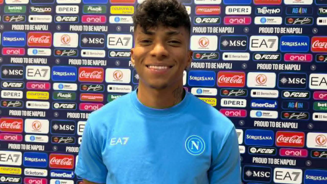 Alisson: "A Napoli mi sento già a casa, sto imparando molto con Conte. Vi svelo un retroscena sul rigore al Como"